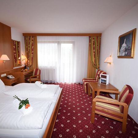Hotel Goldenes Kreuz Tannheim Ngoại thất bức ảnh